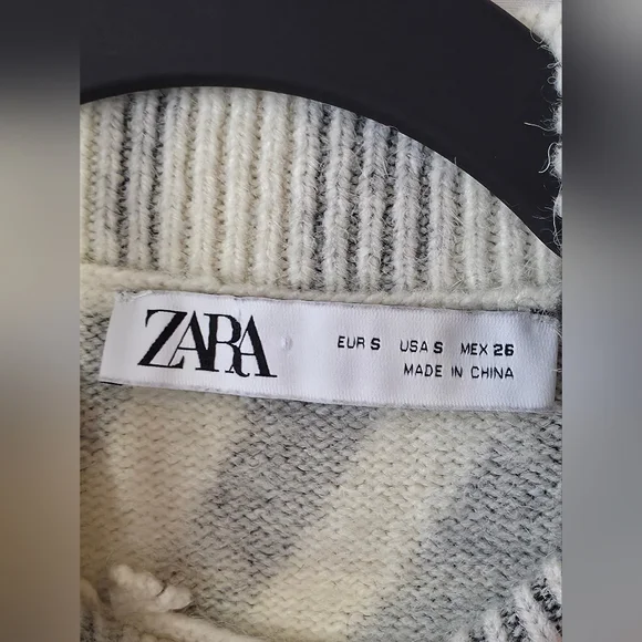 ZARA Jacquard Zebra Knit Top Wavy Stripe Sleeveless Turtleneck Vest 90s Retro - Picture 7 of 8